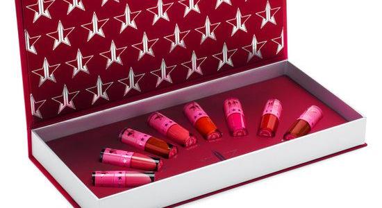 How to Clean Makeup Packaging With Eco-Friendly Methods