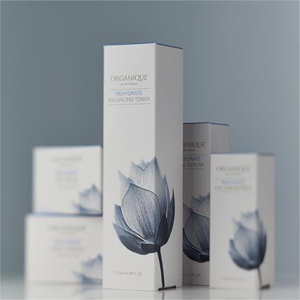 Crafting Skincare Packaging Copy for the US & Europe Navigating Regulations and Capturing Customers